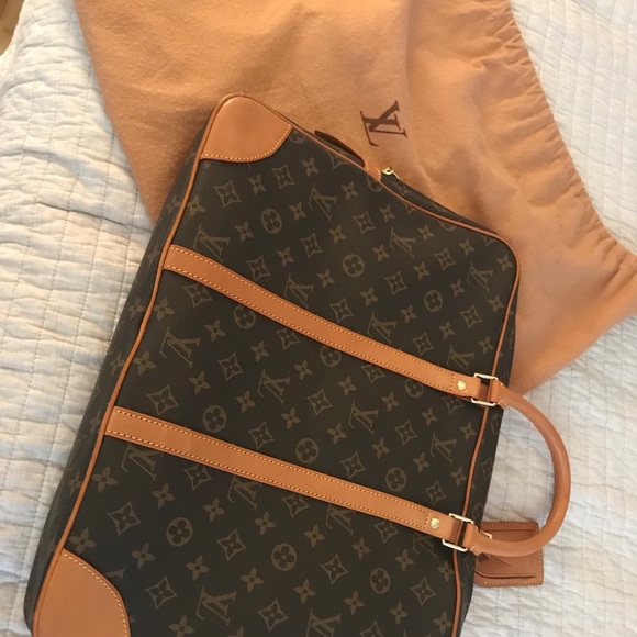Louis Vuitton laptop bag - Picture 1 of 4